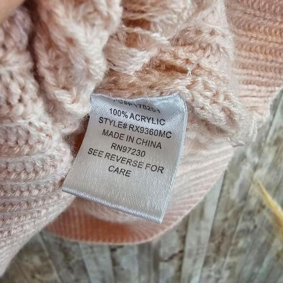 Women's Crave Fame Pink Distressed Sweater Size S - Picture 8 of 9